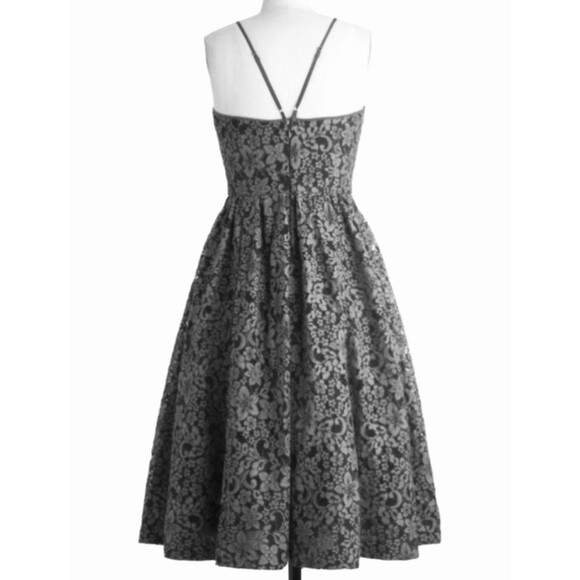 Tracy Reese Retro Floral Lace Midi Strappy Cocktail Frock Dress in Navy - Size 6 - Picture 3 of 11